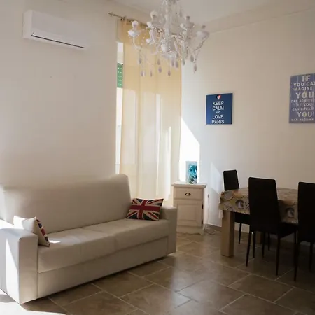 Apartament Cozy Chic Cagliari